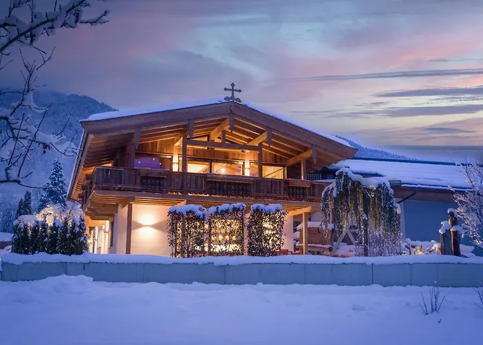 Zum Schneider Mascht شاليه *